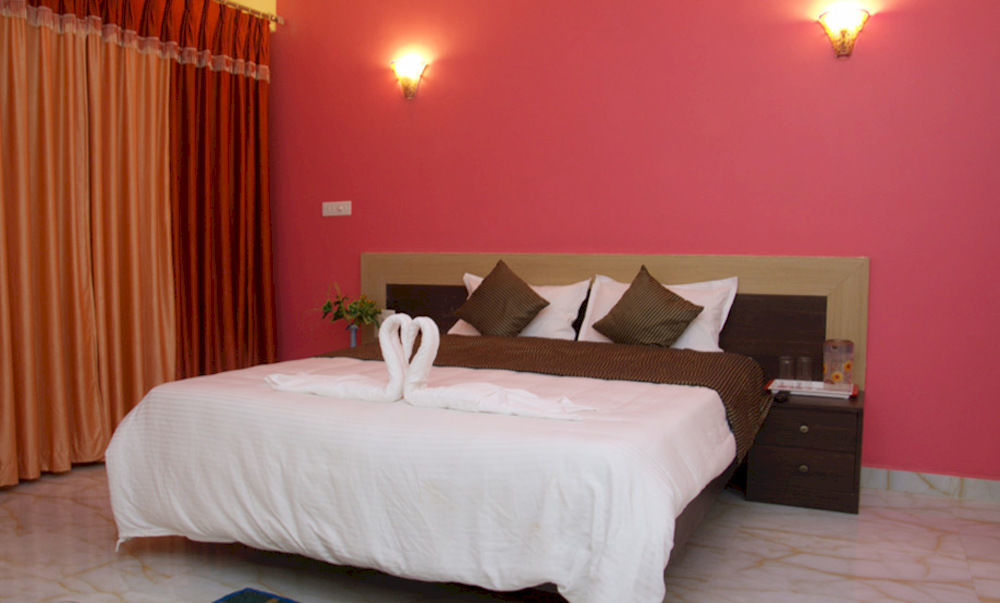 Rbr Suites Calangute Bagian luar foto