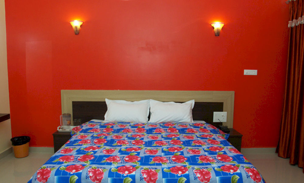Rbr Suites Calangute Bagian luar foto