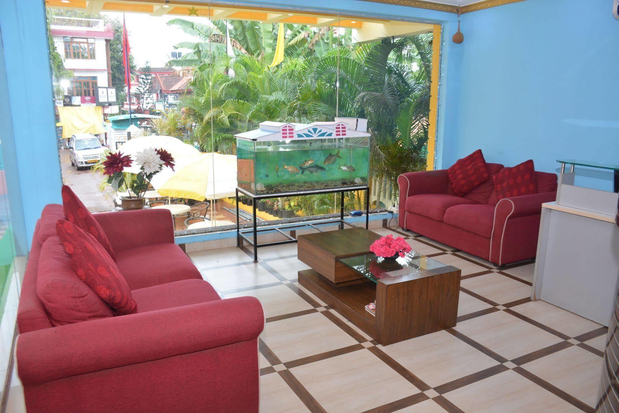 Rbr Suites Calangute Bagian luar foto